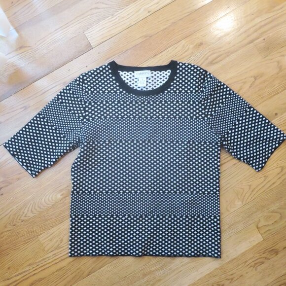 Carmen Marc Valvo Womens knit black and white pullover top (size M, runs small). - Picture 8 of 15
